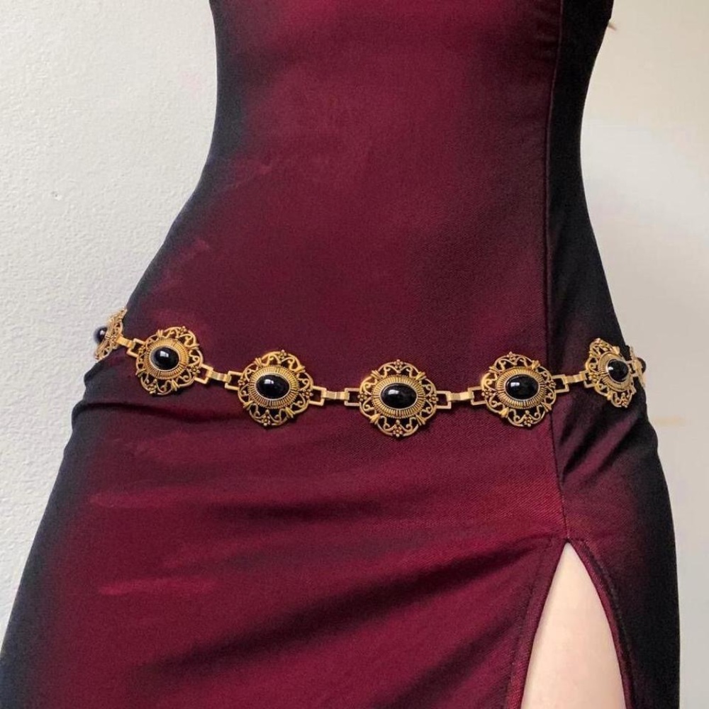 Gold and Black 90s Floral Body Chain
Western Bohemian Adjustable Belt